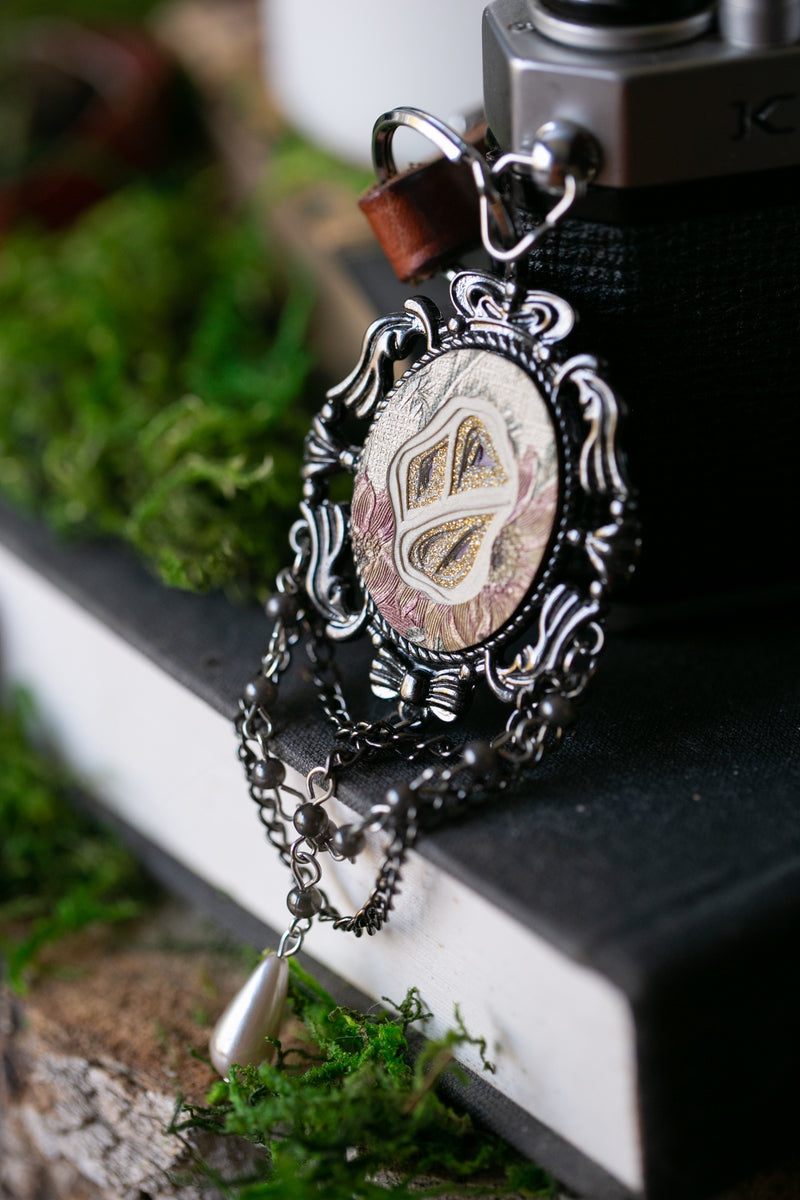 Pendant #6