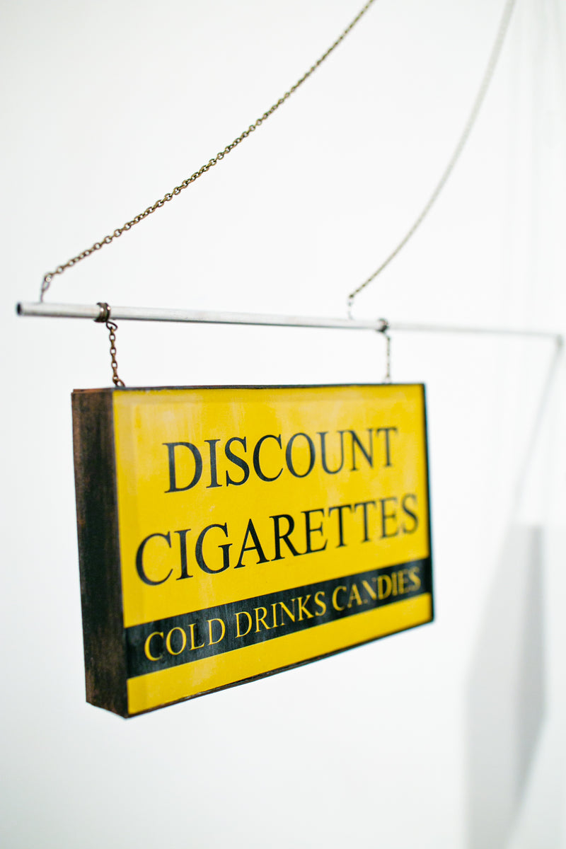 Discount Cigarettes Sign