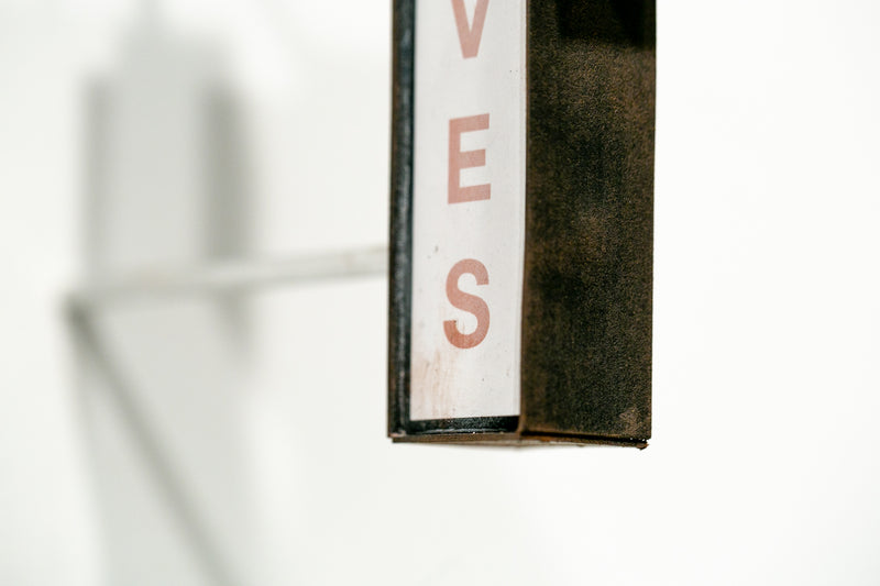 Jesus Saves (red)