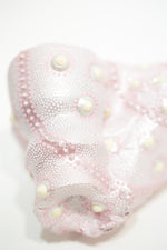 Lace Femur