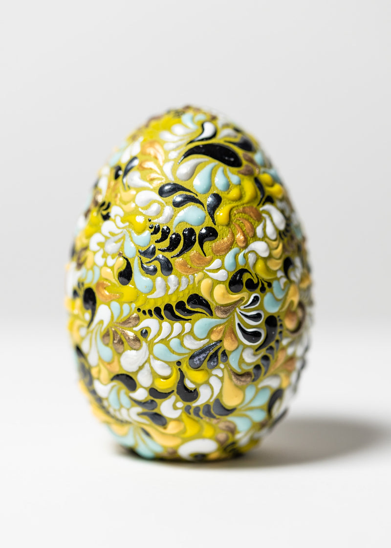 Lady Chartreuse Egg